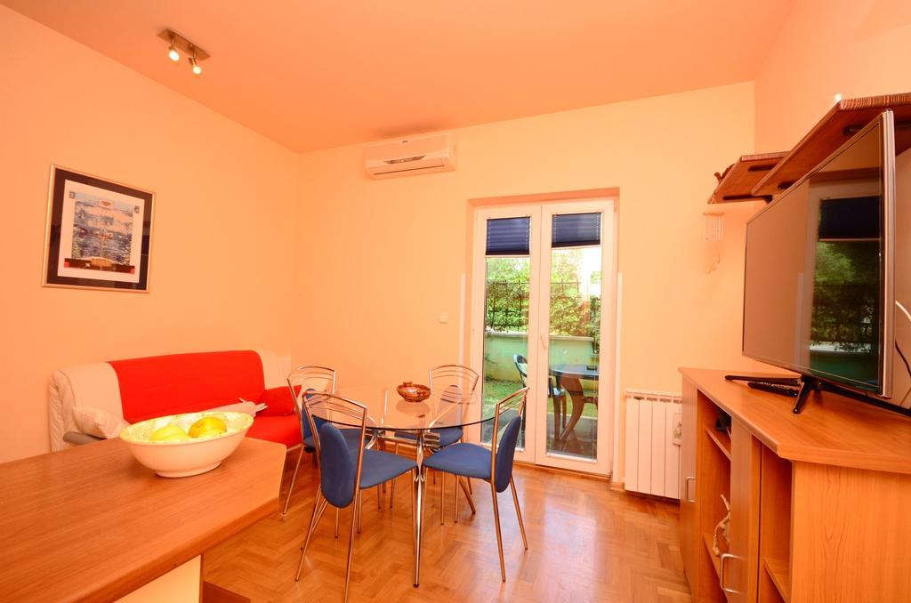 Apartment Blazenka PUY 외부 사진